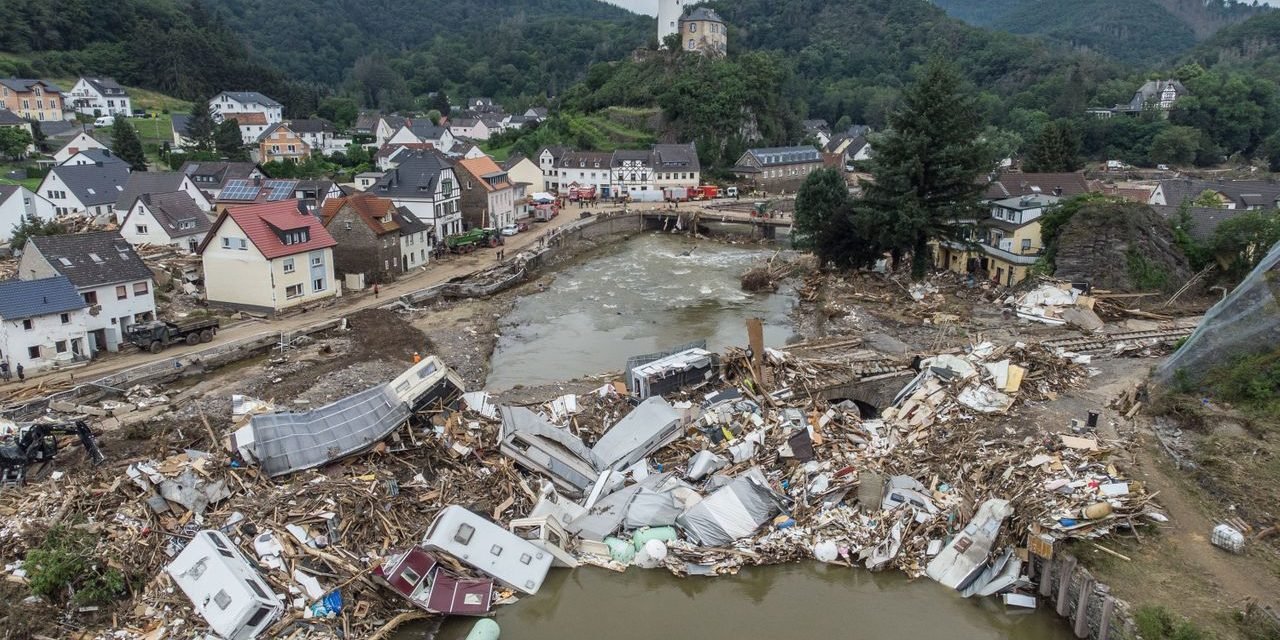 Munich Re Aktie mit Kursrally: Flutkatastrophe und „Ida“ kosten Rückversicherer 1,8 Milliarden Euro