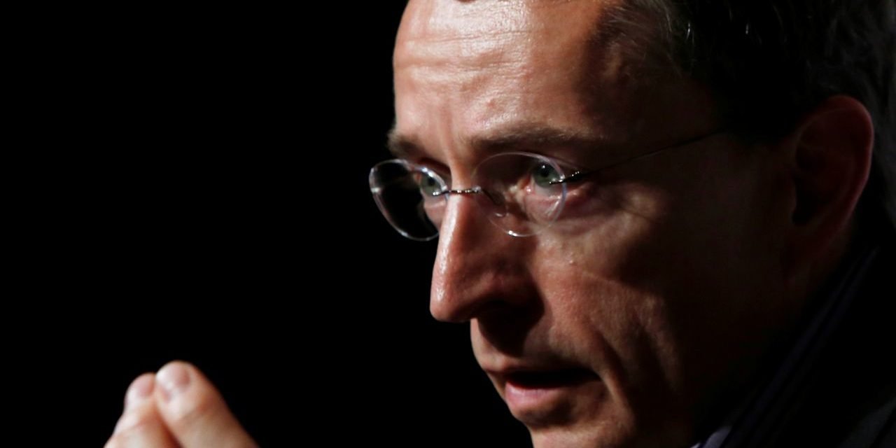 Intel: Aktie bricht um 10 Prozent ein, Konzern-Chef Pat Gelsinger schockt die Investoren