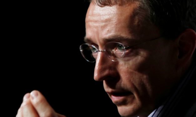 Intel: Aktie bricht um 10 Prozent ein, Konzern-Chef Pat Gelsinger schockt die Investoren