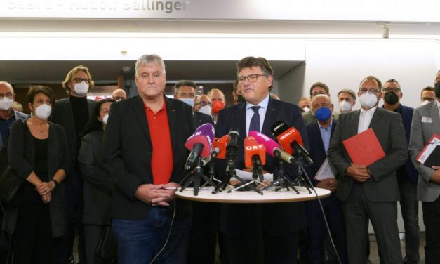 Metaller stehen vor Betriebsversammlungen und Streikfreigabe