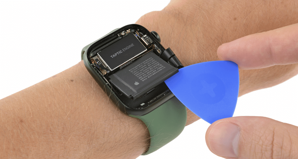 Apple Watch 7 zerlegt: Neuerungen bei Display und Akku, Diagnoseport gestrichen