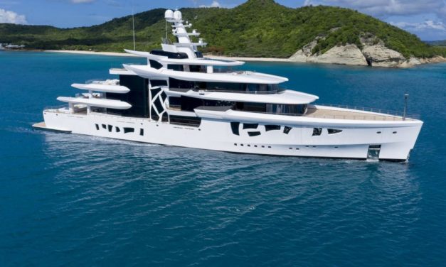Luxus auf hoher See: Yachtaustatter über das dekadente Business