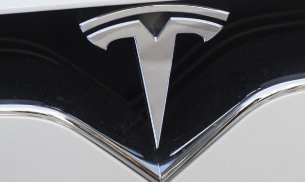 Tesla-Aktienkurs übersteigt erstmals 1000 Dollar