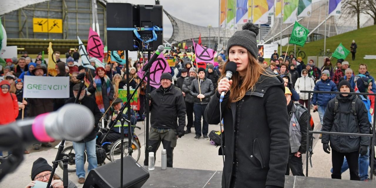 Klimaklagen, ESG-Investments, Purpose: Wie Aktivistinnen, Gerichte und Investoren die Konzerne antreiben