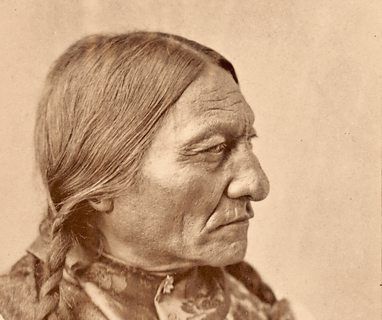 Urenkel des Sioux-Häuptlings Sitting Bull per DNA-Technik identifiziert