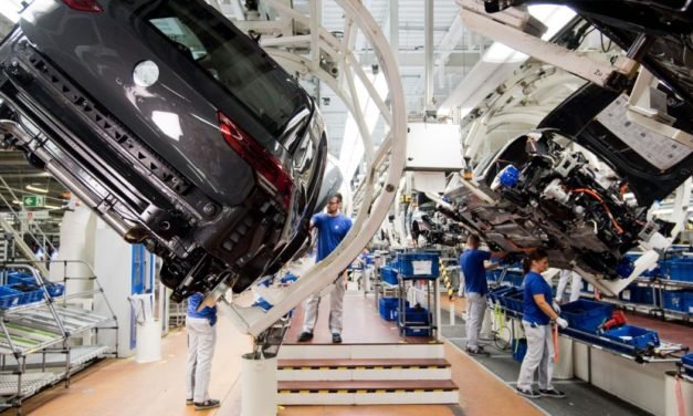 Deutsche Autobauer wegen Halbleitermangel unter Druck