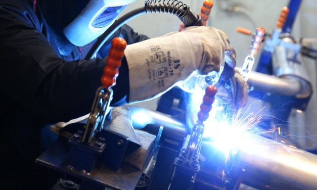 Metaller-KV: Arbeitskampf beim Chefverhandler
