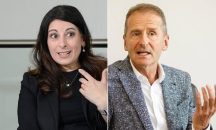 Volkswagen Mitarbeiterversammlung in Wolfsburg: Was vom Duell Herbert Diess gegen Daniela Cavallo zu erwarten ist