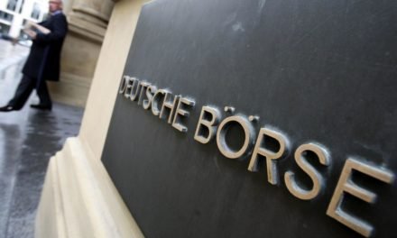 Börse: Tesla-Aktie reduziert Verluste; Google-Mutter Alphabet 2 Billionen Dollar wert