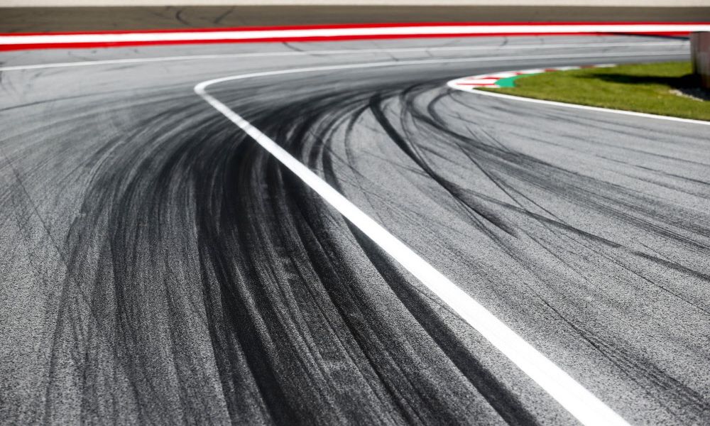 Reifenabrieb sorgt in Österreich jährlich für 21.200 Tonnen Mikroplastik