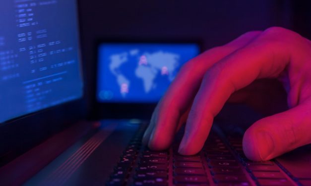 Anonymous hackt Attila Hildmanns Provider