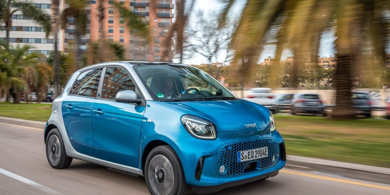 Aktienpaket über 300 Mio Euro platziert: Daimler beendet langjährigen Beteiligung an Renault