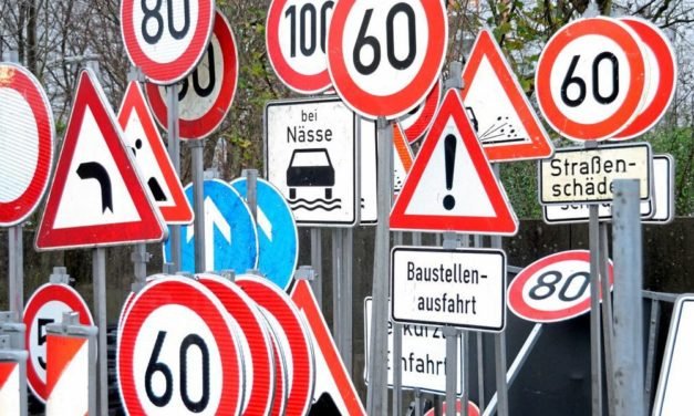Orientierung im Schilderwald: Wie sich Verkehrszeichen verändern