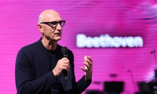 Deutsche Telekom: Erneut höhere Prognose und mehr Dividende dank T-Mobile US