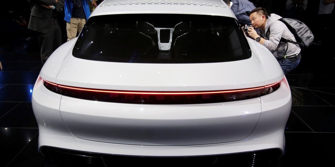 Volkswagen: Chipmangel brockt Volkswagen im Oktober 33 Prozent Absatzminus ein