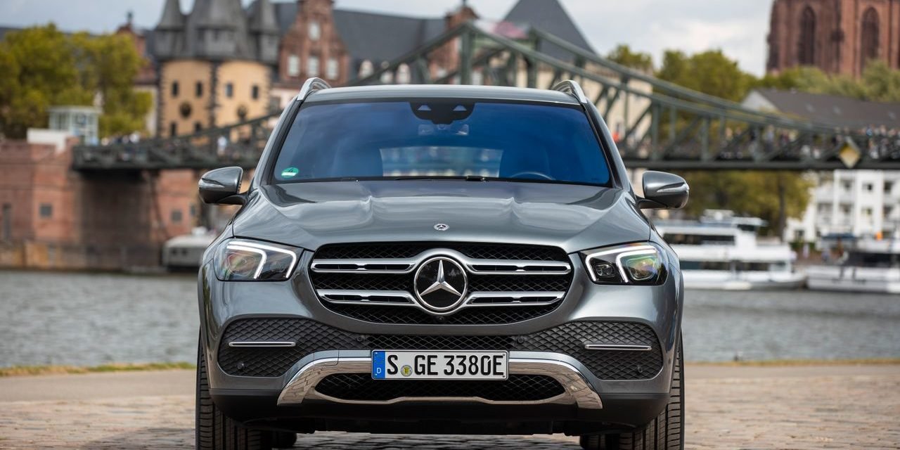 Schwere Fahrzeuge, mehr CO2 – wie Daimler und BMW Schlupflöcher nutzen