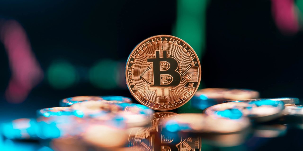 Bitcoin rangiert unweit des Allzeithochs, Altcoins zeigen sich uneinheitlich