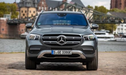 Daimler und BMW: Wie die Autohersteller bei ihren CO2-Zielen Schlupflöcher nutzen