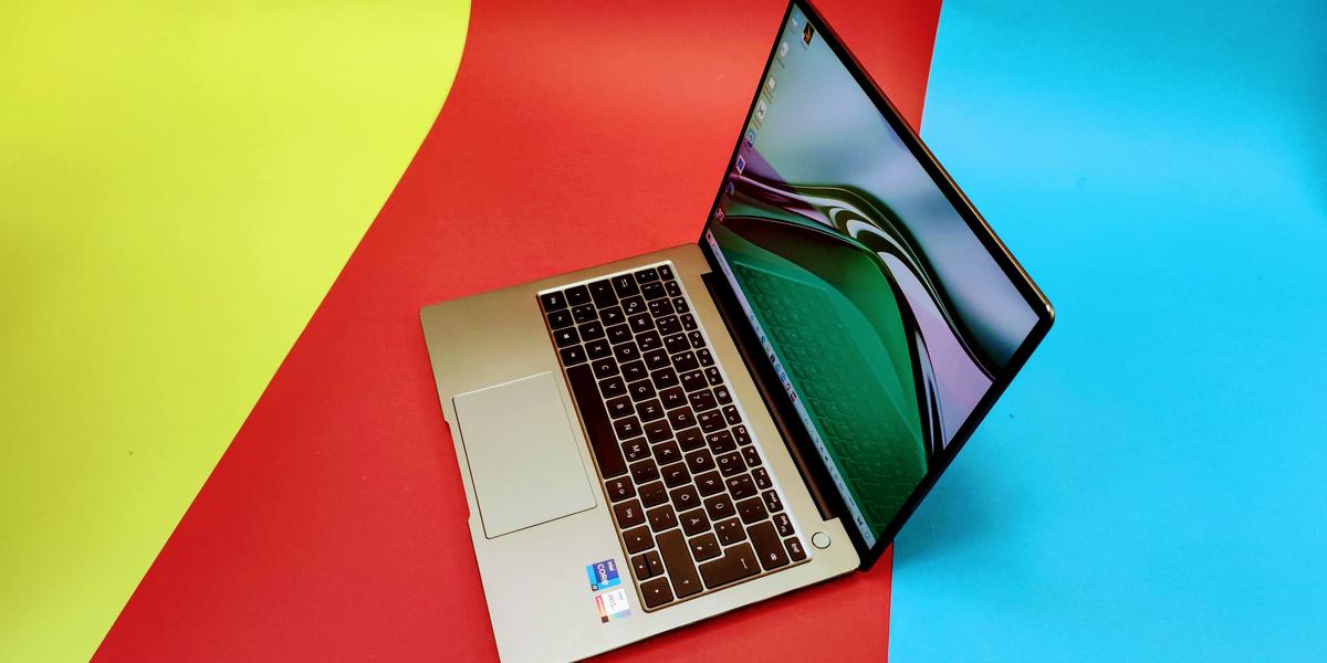 Huawei Matebook 14s im Test: Schlanker Laptop mit 90-Hertz-Touchscreen und viel Leistung