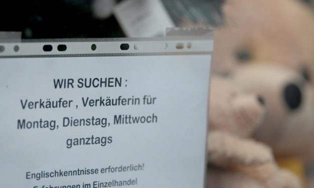Langzeitarbeitslosigkeit: Betriebe mehr in die Pflicht nehmen
