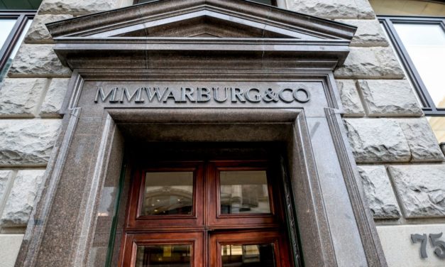 Privatbank Warburg: Eigner scheitern in Cum-ex-Affäre mit Verfassungsbeschwerde