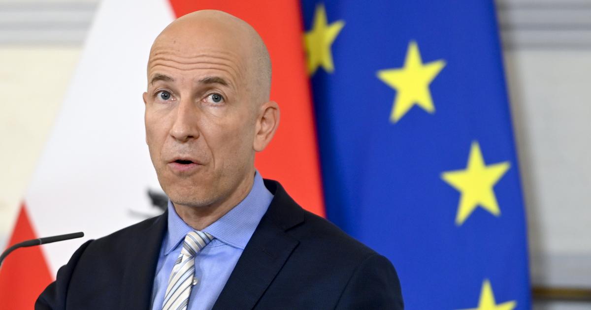 Impfpflicht – Kocher: Keine arbeitsrechtlichen Konsequenzen