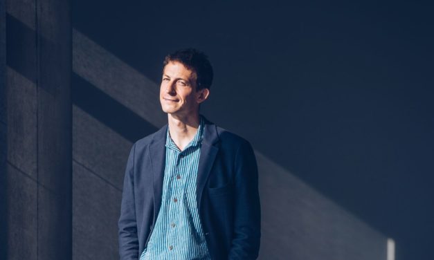 Matthias May erhält Curious-Mind-Award der Hall of Fame der deutschen Forschung von manager magazin