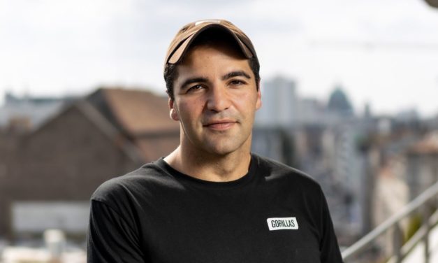 Lieferdienst Gorillas: Fahrerflucht bei Gorillas, CEO Kağan Sümer sucht neue Geldgeber