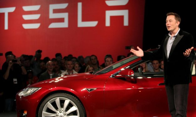 Musk hat erneut Aktien für halbe Milliarde Dollar verkauft