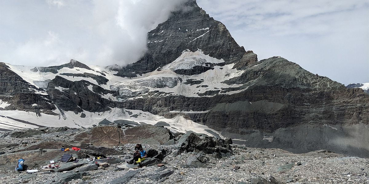Der Gipfel des Matterhorn wankt vor sich hin