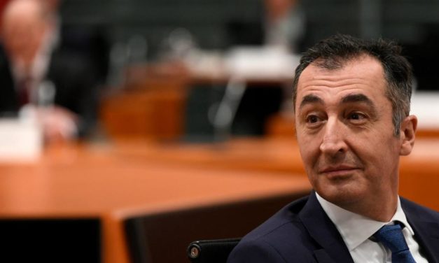 Grünen-Minister Özdemir gegen Billig-Preise für Lebensmittel