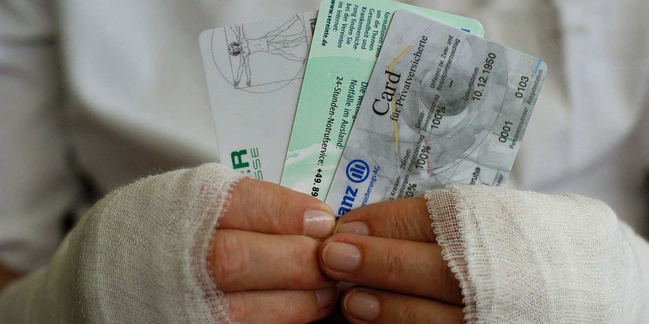 Stiftung Warentest: 14 Krankenkassen erhöhen die Beiträge