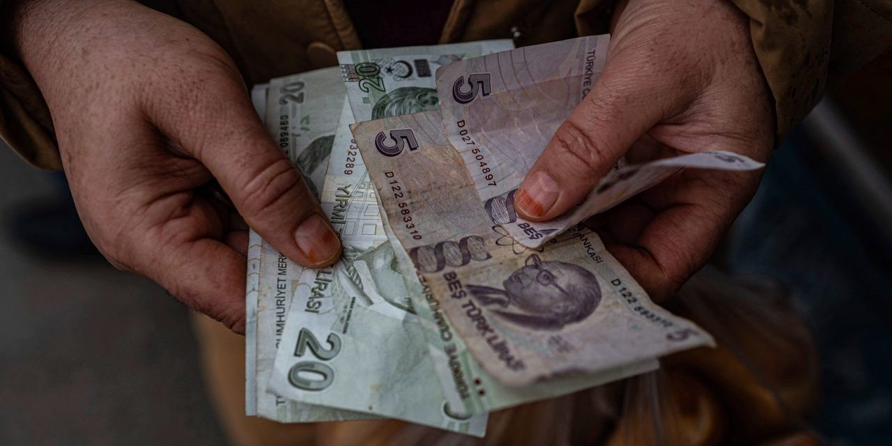 Galoppierende Inflation: Türkei hebt Energiepreise drastisch an