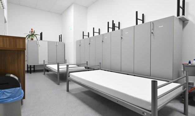 Notfallpläne: Wie sich Firmen auf Omikron vorbereiten