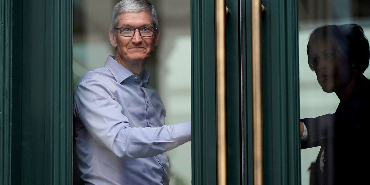 Gehaltsexplosion für Apple-Chef: CEO Tim Cook kassiert für 2021 fast 100 Millionen Dollar