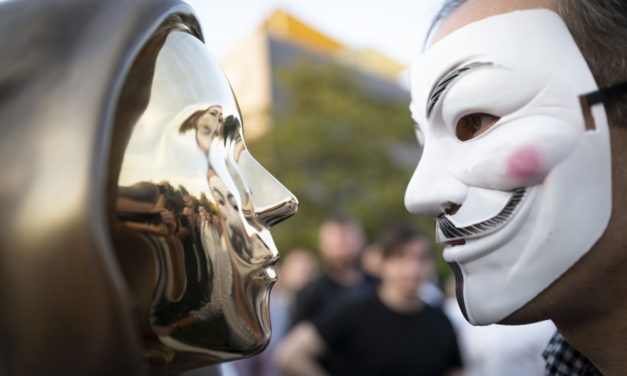Ist Nick Szabo Satoshi oder Elon Musk ein Tunichtgut?
