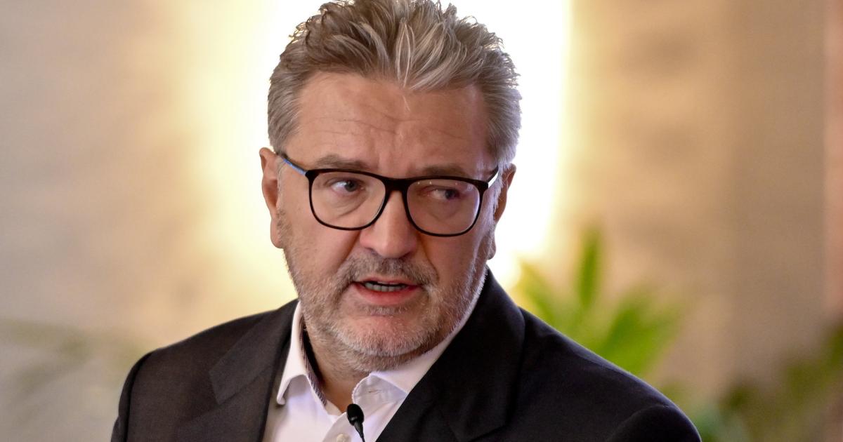 Virologin will weniger Tests, Hacker „denkt nicht im Traum daran“