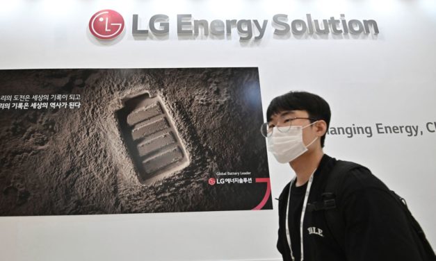 Tesla-Lieferant: Batteriezellenbauer LG Energy vor Rekordbörsengang in Seoul
