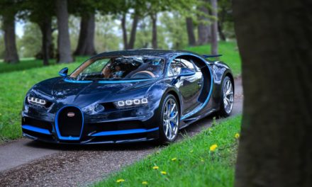 Bugatti-Test: Tschechischer Millionär fährt 417 km/h auf der A2 und erstellt Raser-Video