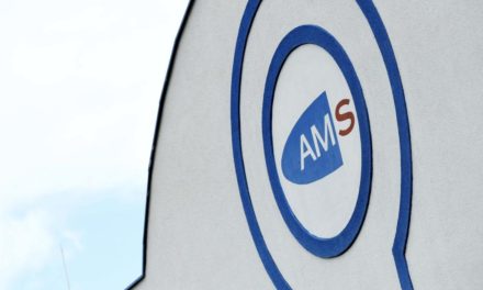 404.994 Personen arbeitslos oder in Schulung