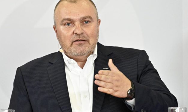 Ibiza-U-Ausschuss: ÖBB-Vorstand Arnold Schiefer als Beschuldigter