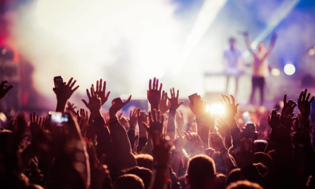 Warner Music und The Sandbox geben Konzert im Metaverse