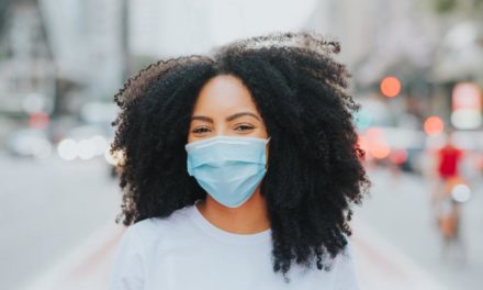 Gesichtsmaske: Das Lippenlesen fehlt uns allen