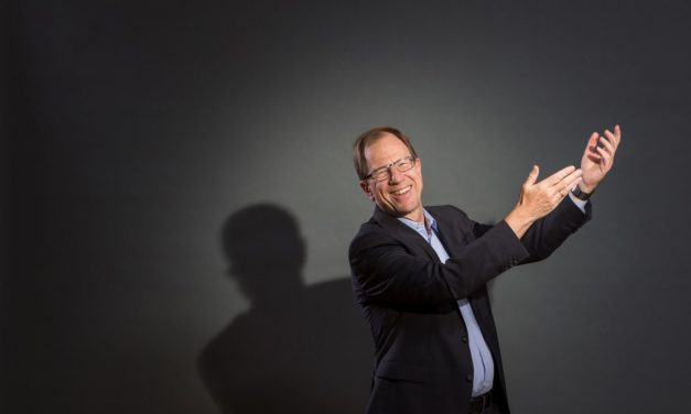 Infineon: Reinhard Ploss zieht Bilanz und warnt vor Chipmangel in der Autoindustrie