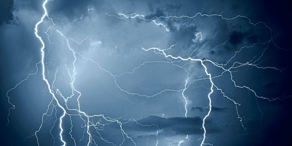 Zwei Blitze der Superlative stellen bisherige Rekorde ein