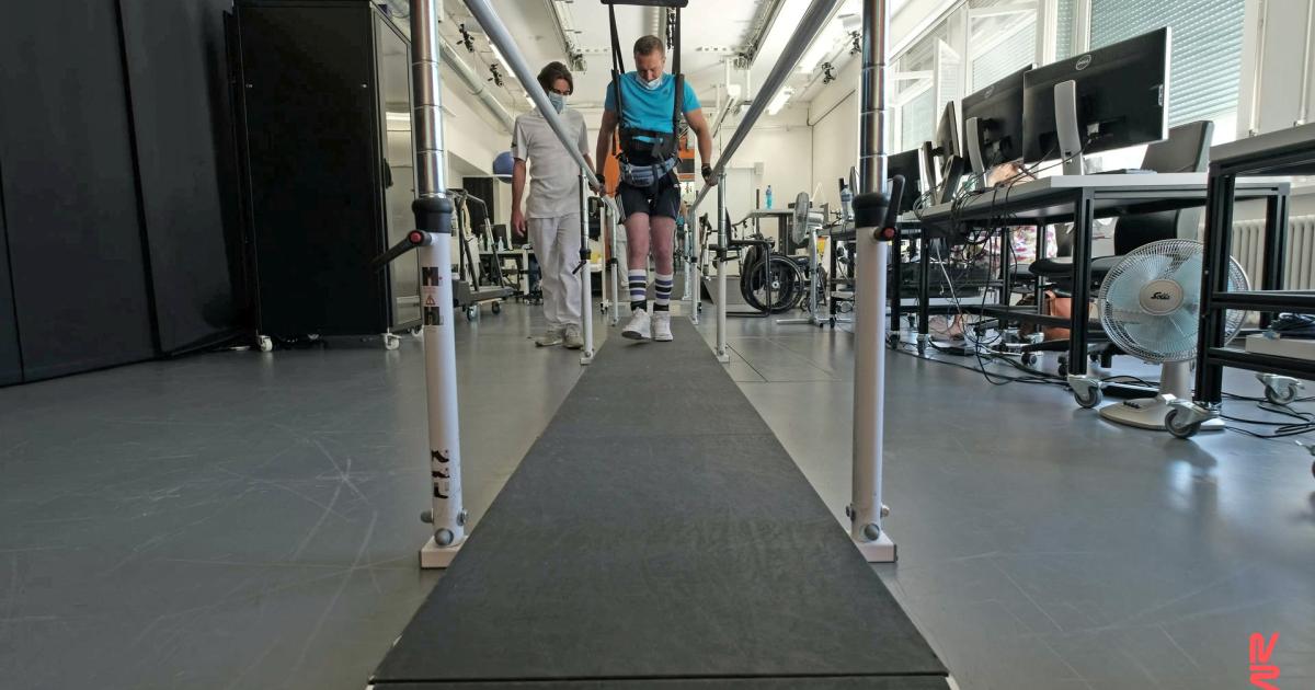 Nervenstimulation hilft Gelähmten wieder zu gehen