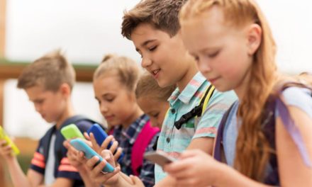 Handys erhöhen Risiko für Hirntumore bei Kindern nicht