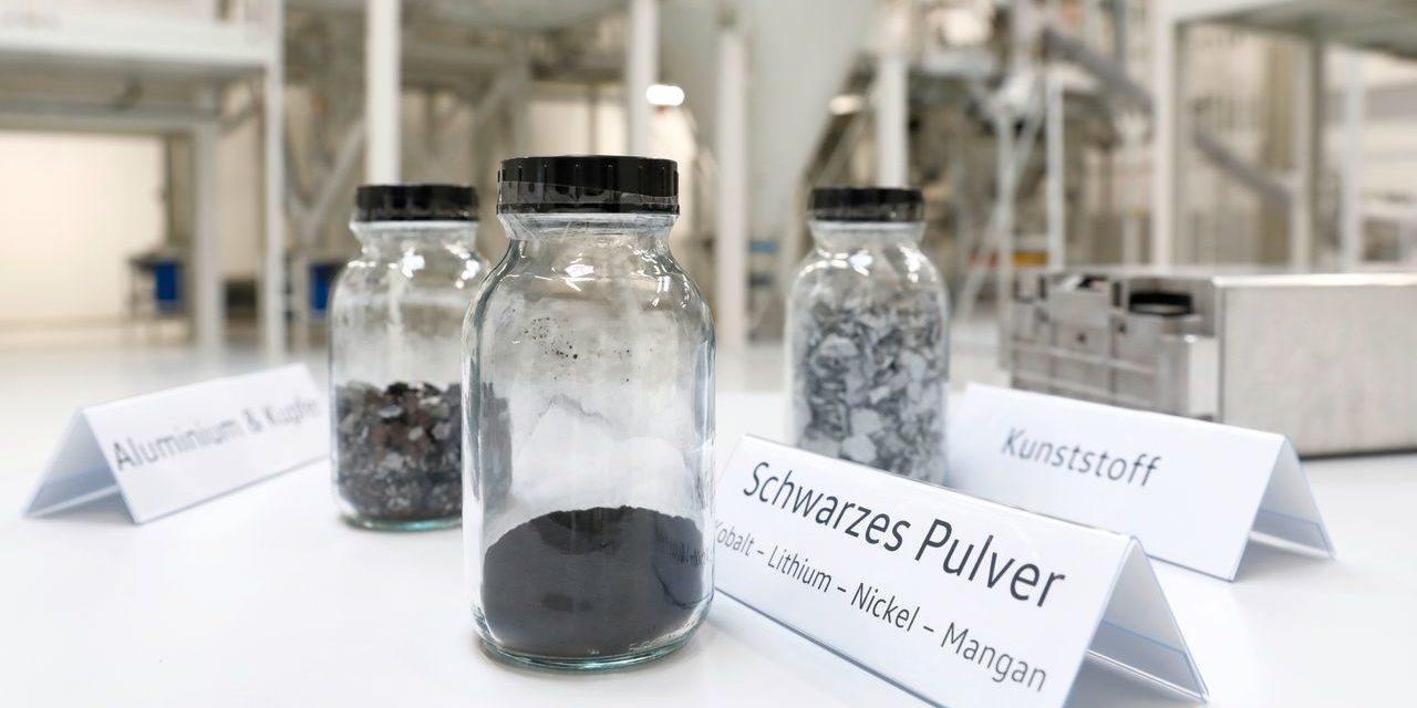 Batterie-Recycling von Duesenfeld, Umicore, BASF, Revolt: Die Alchemisten des Tesla-Zeitalters