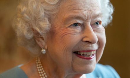 Behandlung der Queen: Warum sich ein Sender entschuldigen musste
