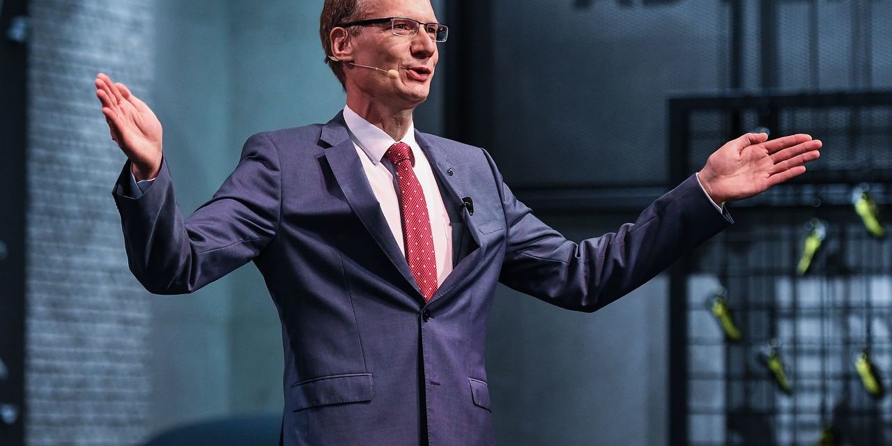 Michael Lohsehcller Ex-Opel-Chef heuert bei Skandal-Start-up an